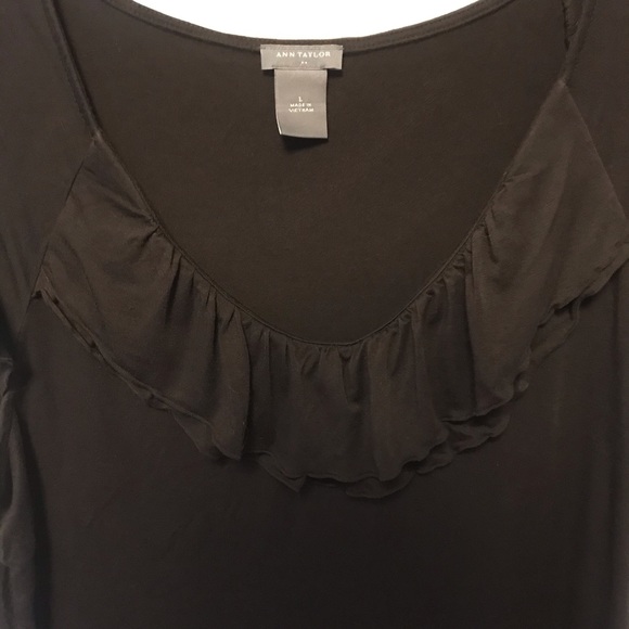 Ann Taylor top size large - Picture 2 of 4
